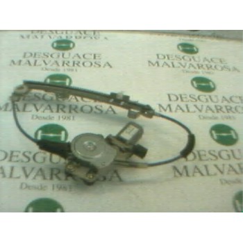 ELEVALUNAS TRASERO DERECHO 