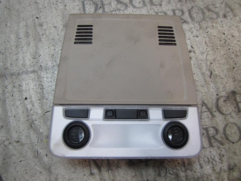 Recambio de piloto interior para bmw serie 3 coupe (e92) 330d referencia OEM IAM 61319201628  