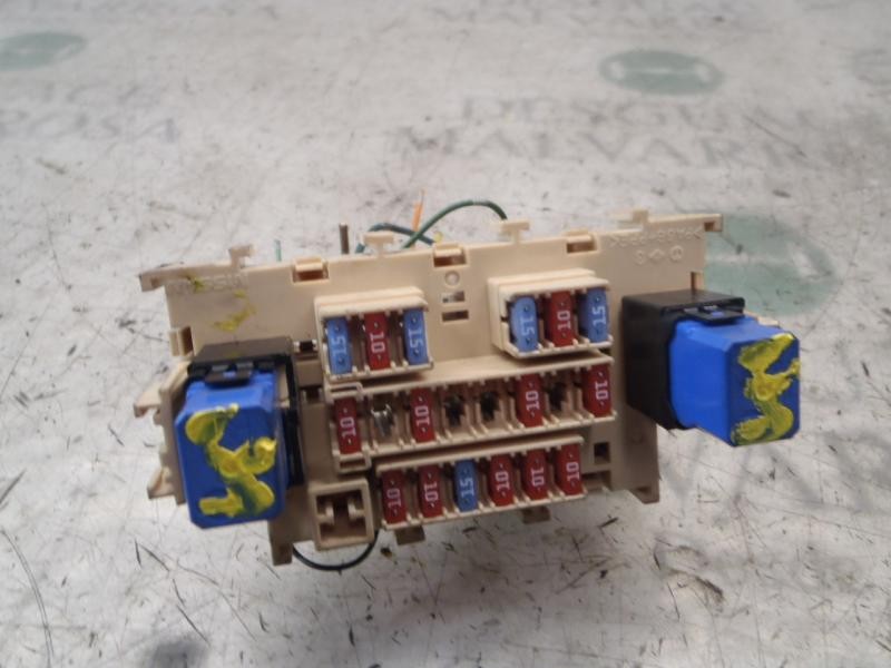 Recambio de caja reles / fusibles para nissan note (e11e) acenta referencia OEM IAM   