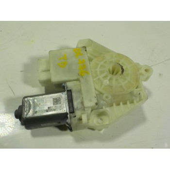 MOTOR ELEVALUNAS TRASERO DERECHO 5Q4959812F 5Q4959812D 