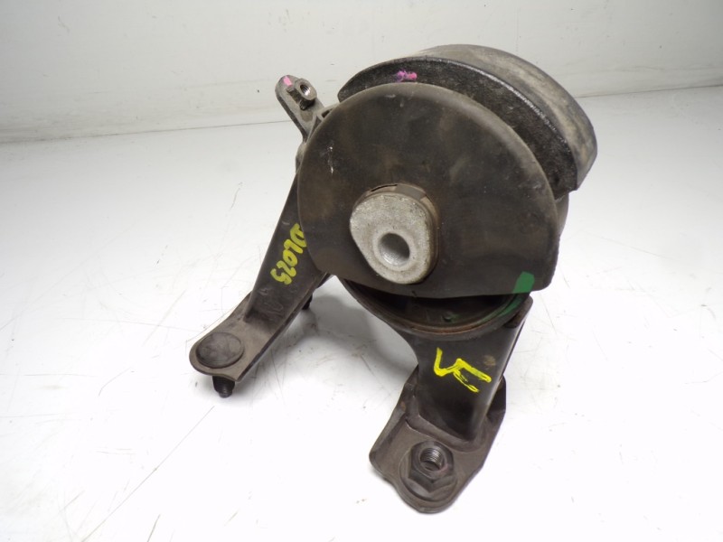 Recambio de soporte cambio para toyota verso 1.6 16v cat referencia OEM IAM 123710T200  