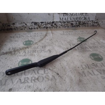 BRAZO LIMPIA DELANTERO DERECHO 
