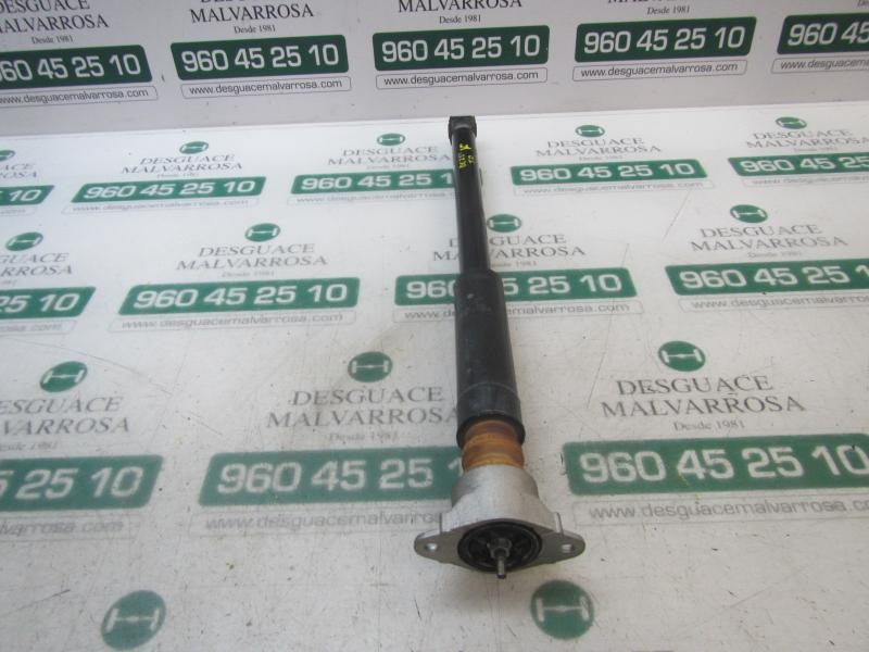 Recambio de amortiguador trasero derecho para ford fiesta (ccn) titanium referencia OEM IAM 2101627 8V515K570BA 