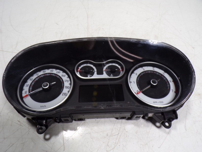 Recambio de cuadro instrumentos para fiat 500 l (330) pop star referencia OEM IAM 51913541 51913541 