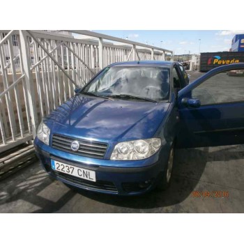 FIAT PUNTO BERLINA (188)