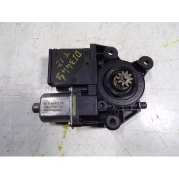 MOTOR ELEVALUNAS TRASERO IZQUIERDO 827310166R 827310166R 915946200