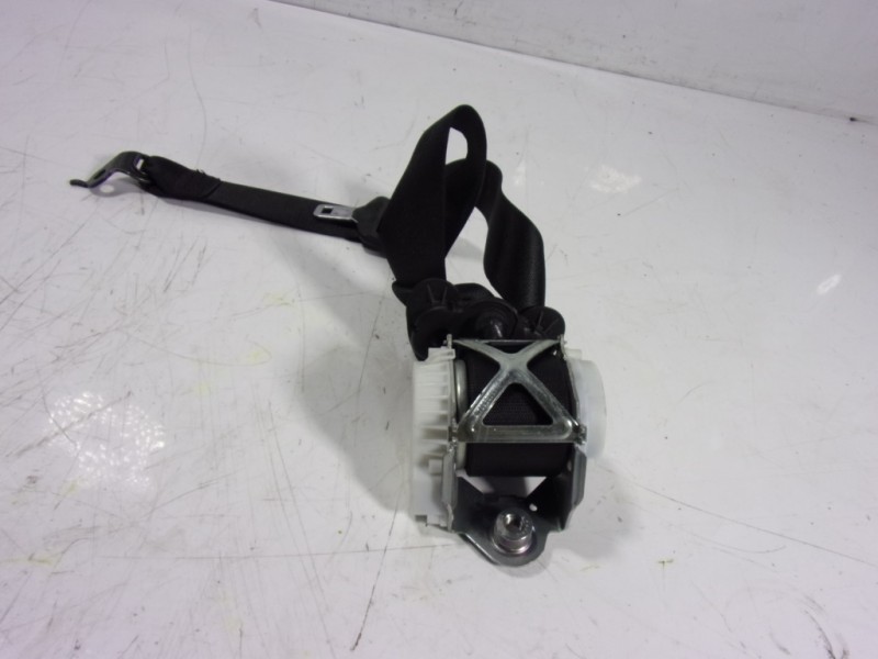 Recambio de cinturon seguridad delantero derecho para bmw serie 1 lim. (f20) 118i referencia OEM IAM 72117243308 34078319C 34078