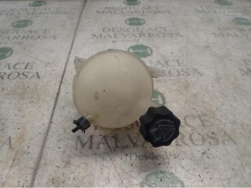 Recambio de deposito expansion para citroën c4 berlina collection referencia OEM IAM 1323AH  