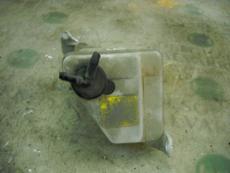 Recambio de deposito expansion para hyundai accent (lc) gls crdi referencia OEM IAM 2543125100  