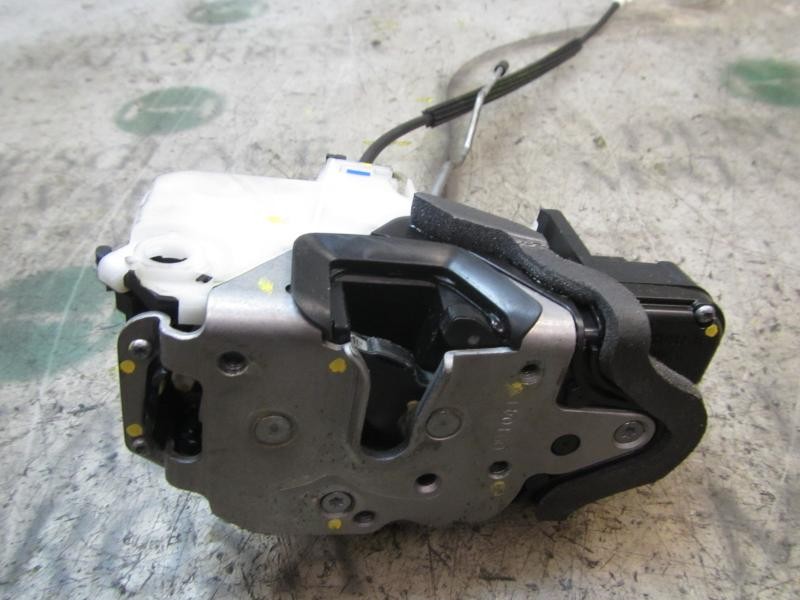 Recambio de cerradura puerta delantera derecha para opel astra j lim. cosmo referencia OEM IAM 13579523 13503802 