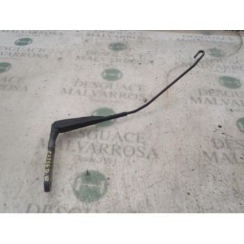 BRAZO LIMPIA DELANTERO DERECHO 