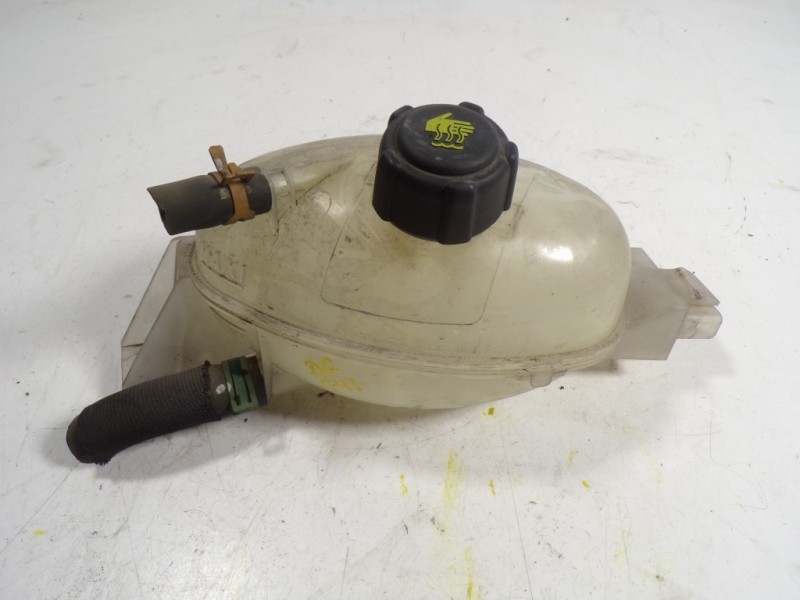 Recambio de deposito expansion para nissan nv 400 2.3 dci diesel cat referencia OEM IAM   