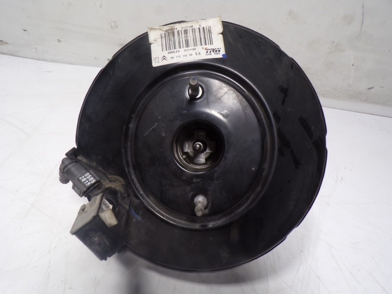 Recambio de servofreno para citroën c4 cactus 1.6 e-hdi fap referencia OEM IAM 1609894980 9811514380 88MLE40171198
