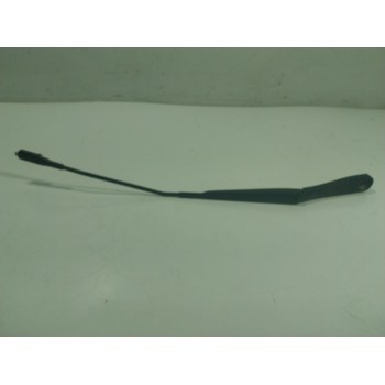 BRAZO LIMPIA DELANTERO DERECHO 2579874 