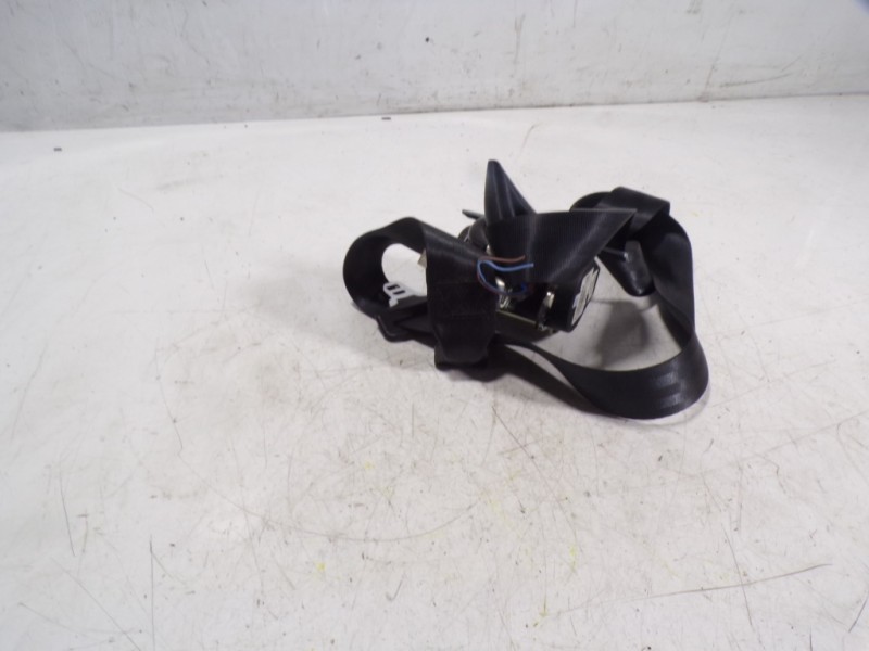 Recambio de cinturon seguridad trasero izquierdo para renault latitude 2.0 dci diesel fap referencia OEM IAM 888411396R 6158794A