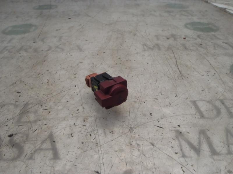 Recambio de warning para citroën c4 berlina collection referencia OEM IAM 6554GT  