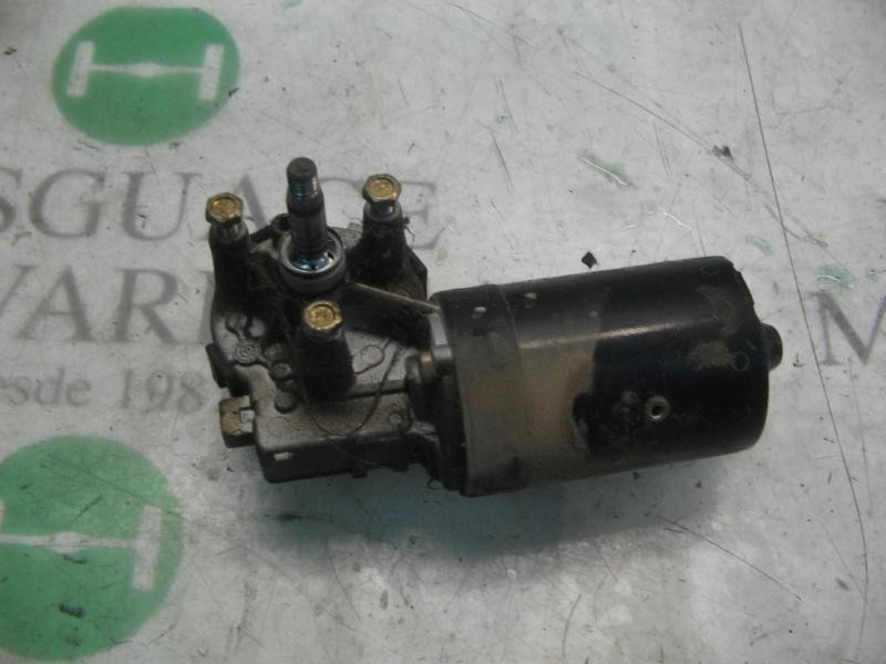 Recambio de motor limpia delantero para mitsubishi carisma berlina 5 (da0)1995) 1900 glx climatizado referencia OEM IAM   