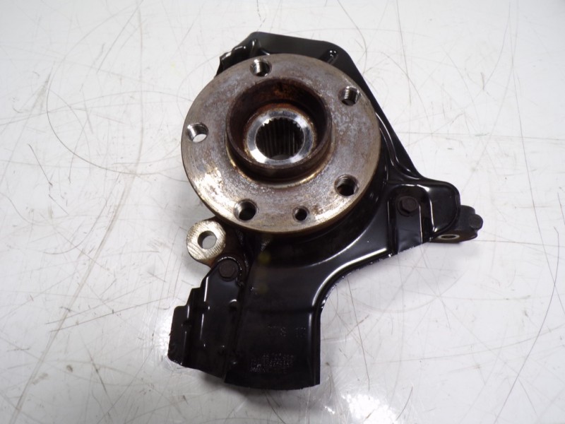 Recambio de mangueta delantera izquierda para fiat 500 l (330) pop star referencia OEM IAM 51910432  51914187