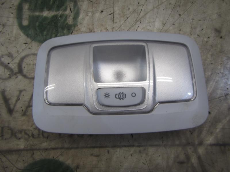 Recambio de piloto interior para peugeot 308 sw 1.6 hdi referencia OEM IAM 96781443PR  