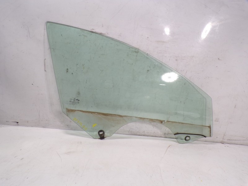 Recambio de cristal puerta delantero derecho para renault latitude 2.0 dci diesel fap referencia OEM IAM 803000010R  