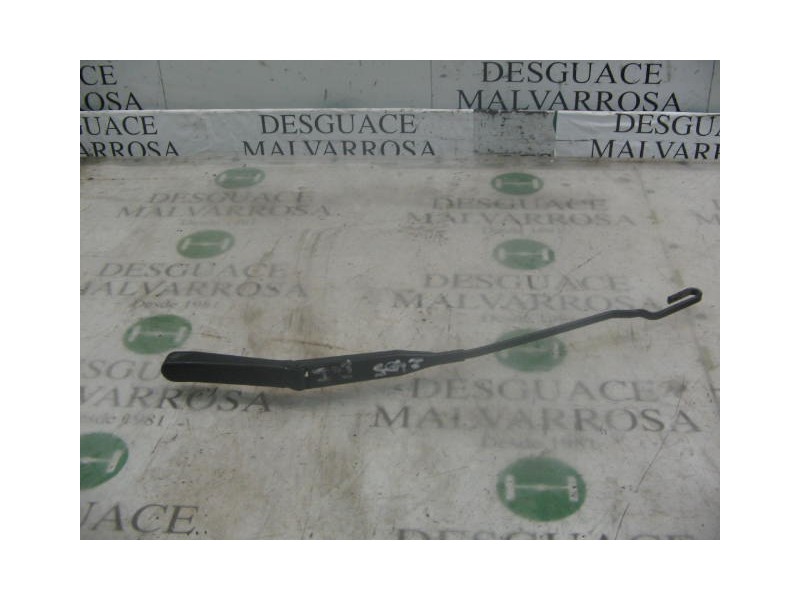 Recambio de brazo limpia delantero derecho para opel astra g berlina comfort referencia OEM IAM   