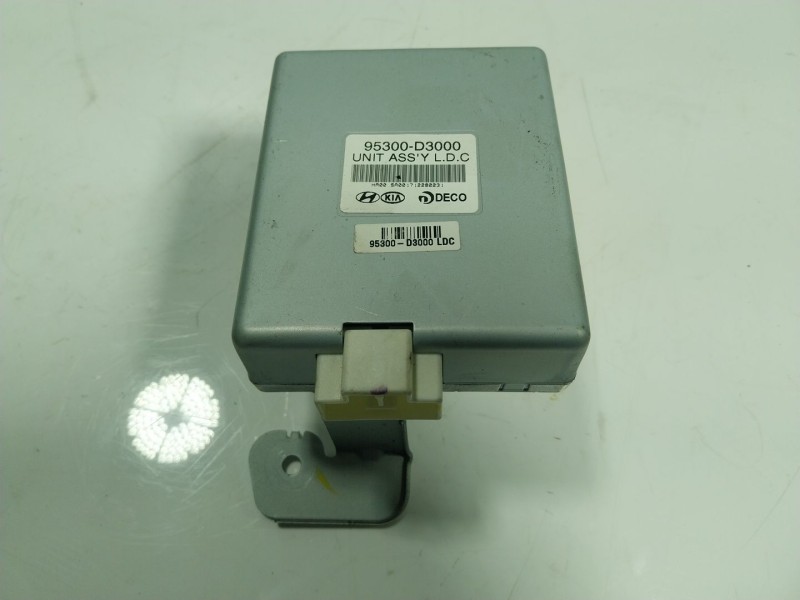 Recambio de modulo electronico para hyundai tucson (tl, tle) 1.7 crdi referencia OEM IAM 95300D3000 95300D3000 