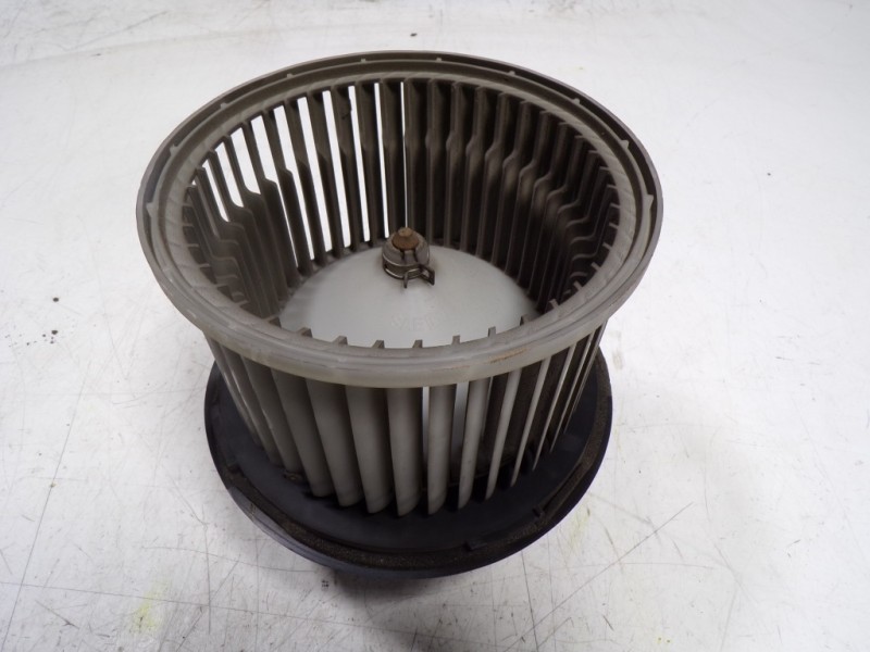 Recambio de motor calefaccion para renault koleos 2.0 dci diesel fap referencia OEM IAM 27226JY10A  