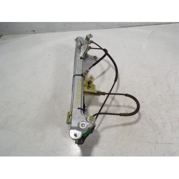 ELEVALUNAS DELANTERO DERECHO 807200010R 915016101 