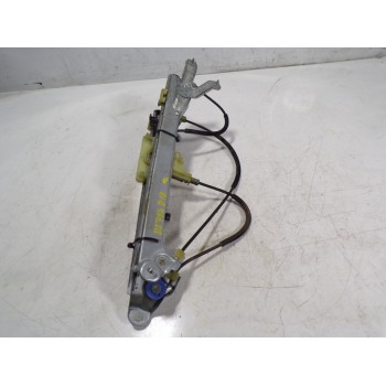 ELEVALUNAS DELANTERO IZQUIERDO 807210010R 915013101 
