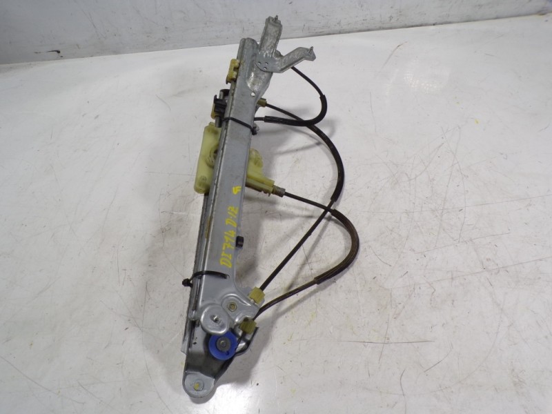 Recambio de elevalunas delantero izquierdo para renault latitude 2.0 dci diesel fap referencia OEM IAM 807210010R 915013101 