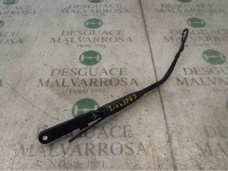 Recambio de brazo limpia delantero izquierdo para renault master ii phase 2 combi kombi 2,8t l1 6pl. referencia OEM IAM   