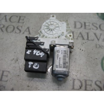 MOTOR ELEVALUNAS TRASERO DERECHO 