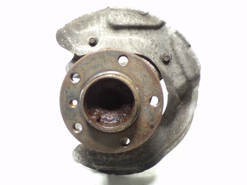 Recambio de mangueta delantera izquierda para bmw serie 1 lim. (f20) 118i referencia OEM IAM 31216792285 679228705 