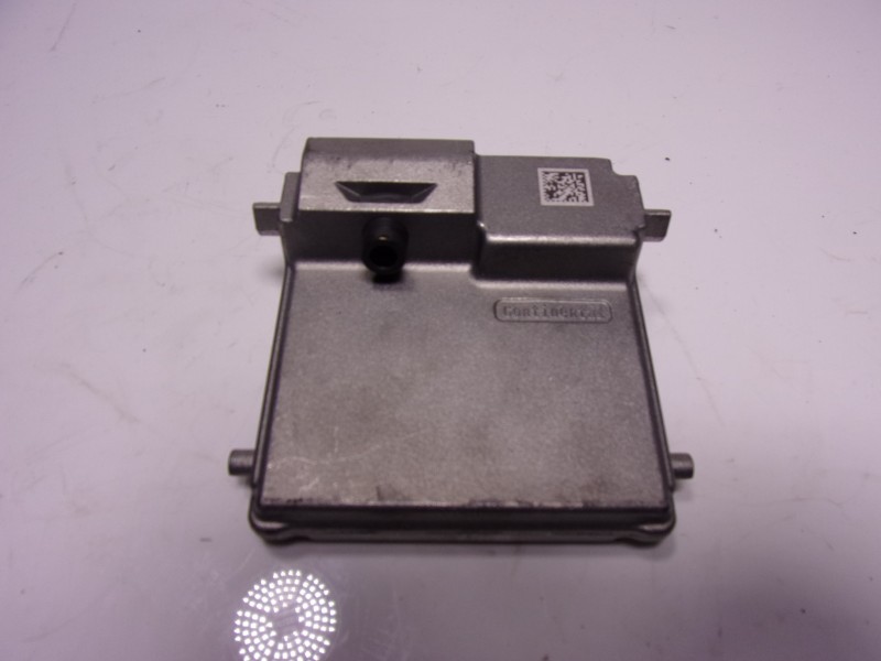 Recambio de modulo electronico para toyota yaris cross 1.5 vvti 16 v 55 kw referencia OEM IAM 8646C0D010 8646C0D010 