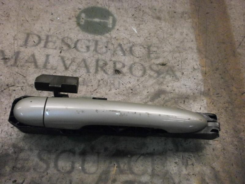 Recambio de maneta exterior delantera derecha para renault laguna ii (bg0) privilege referencia OEM IAM   