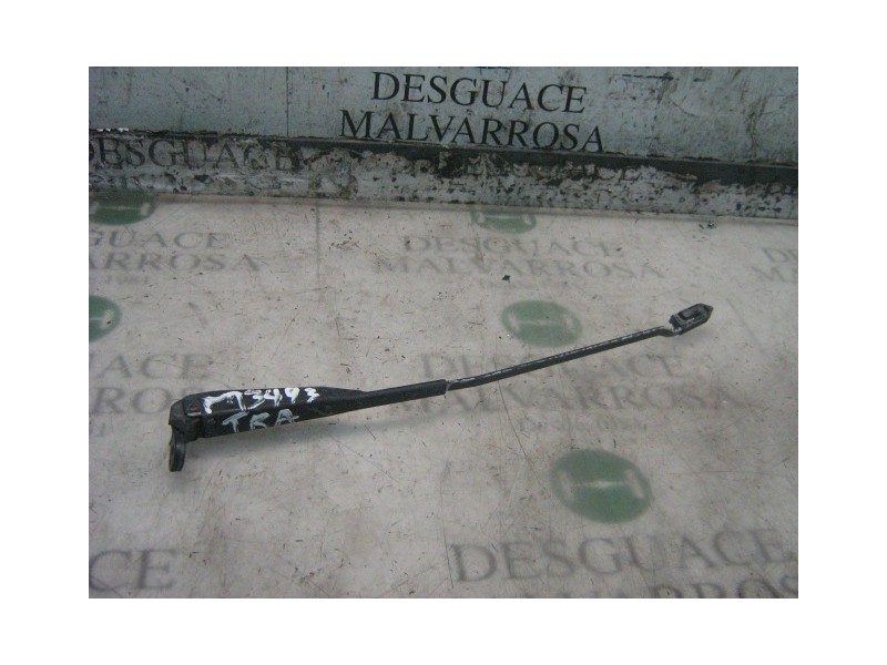 Recambio de brazo limpia trasero para renault master desde ´´98 caja cerrada, techo elevado l1h2 rs 3078 referencia OEM IAM   