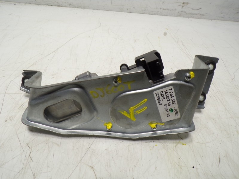 Recambio de motor limpia trasero para bmw serie 1 lim. (f20) 118i referencia OEM IAM 67637258532 7258532 18558210
