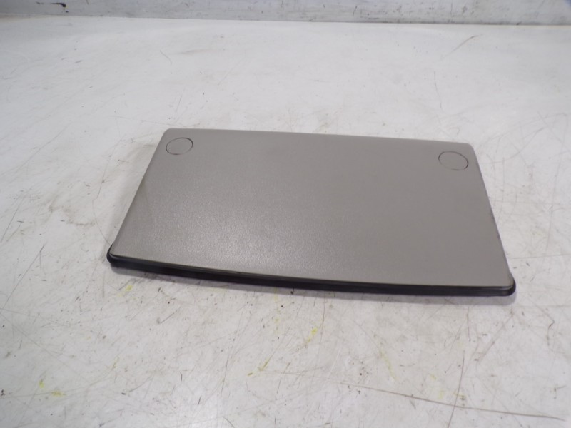 Recambio de piloto trasero central para renault latitude 2.0 dci diesel fap referencia OEM IAM 265903626R  