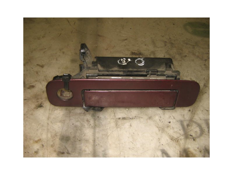 Recambio de maneta exterior delantera derecha para audi a4 berlina (b5) 2.6 referencia OEM IAM 8D0837208A3FZ  