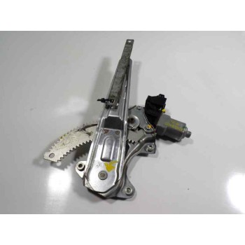 ELEVALUNAS TRASERO DERECHO 827201U600 82731CV01B 