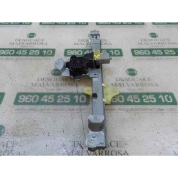 ELEVALUNAS DELANTERO DERECHO 