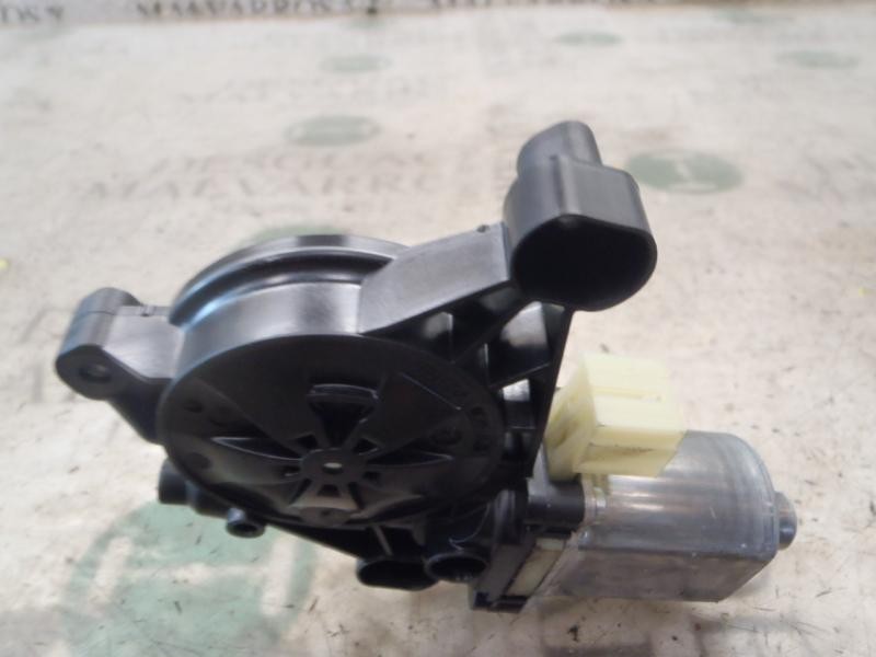 Recambio de motor elevalunas delantero izquierdo para seat leon (5f1) 2.0 tdi referencia OEM IAM 5Q0959801B 5Q0959801B 013082271