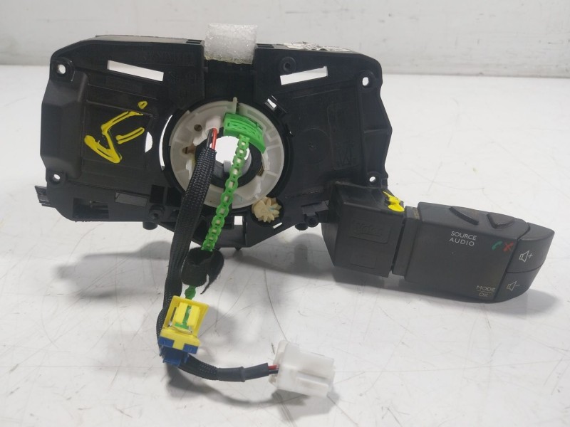 Recambio de anillo airbag para dacia sandero ii 1.0 tce 90 gpf referencia OEM IAM 255671336R 255679575R 