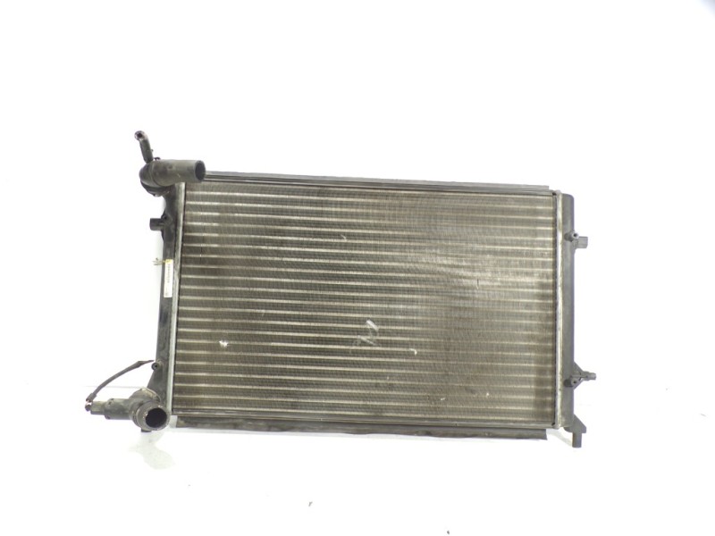 Recambio de radiador agua para audi a3 (8p) 1.6 16v fsi referencia OEM IAM 1K0121251P 1K0121251P 