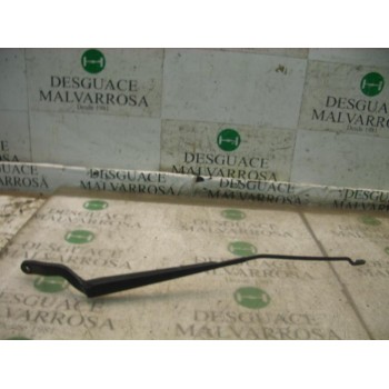 BRAZO LIMPIA DELANTERO DERECHO 