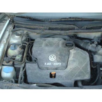 VOLKSWAGEN GOLF IV BERLINA (1J1)