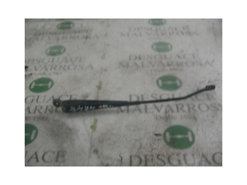 Recambio de brazo limpia trasero para citroën xsara coupe 1.6 sx referencia OEM IAM   