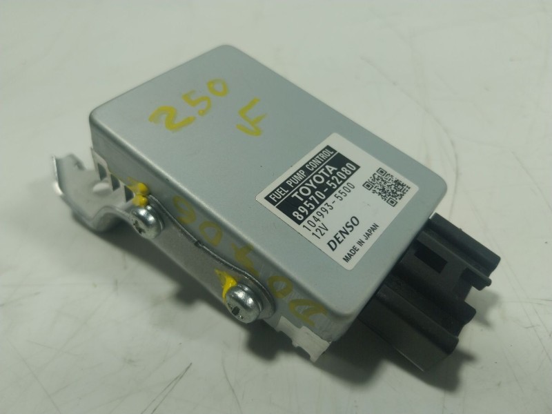 Recambio de modulo electronico para toyota yaris cross (mxp_) 1.5 hybrid (mxpj10) referencia OEM IAM 8957052080  8957052080