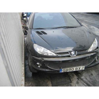 PEUGEOT 206 BERLINA