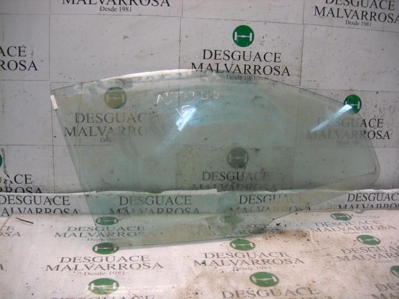 Recambio de cristal puerta delantero derecho para fiat punto berlina (188) 1.9 jtd cat referencia OEM IAM   